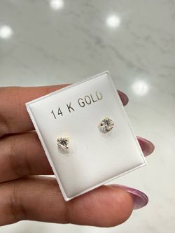 14k gold earrings