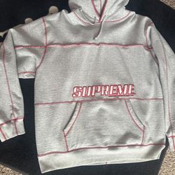 Supreme Hoodie 