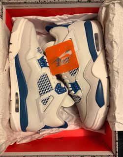 Air Jordan 4 military blue size 8