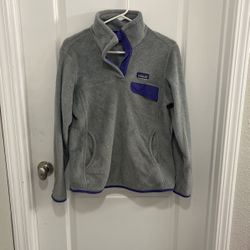 Women’s Medium Patagonia Pull Over