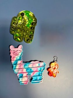 Set Of Pop It Fidget Toys. Llama/Alpaca, Among Us Spaceman and littleman key chain. Great for anxiety, adhd, or just fun!
