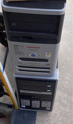 2 windows compaq Desktop PCs