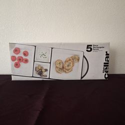The Cellar..5 Piece Serving Set  (Server-NIB)