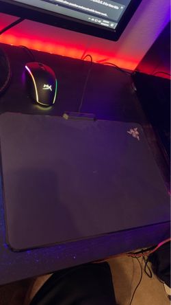 RAZER FIREFLY CHROMA HARD GAMING MOUSE PAD