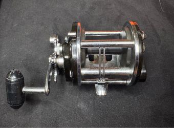 Vintage Penn 10 Mag-Tuned fishing reel