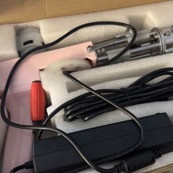 Rug Making gear. Lotsa Yarn. Great Deal 