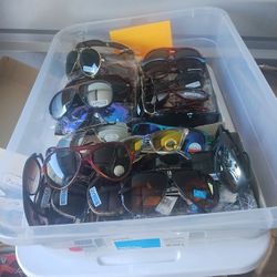 Sunglasses  !!! SPECIAl $1.00 Each!!!