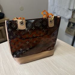 LOUIS VUITTON MONOGRAM TOTE 