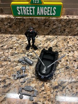 Chap Mei Excite Navy 4" Tall Military Adventure Toy Action Figure And Boat