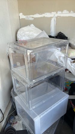 Free Show storage boxes