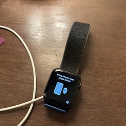 Apple Watch SE (1st Gen 44 mm)  Velcro Band