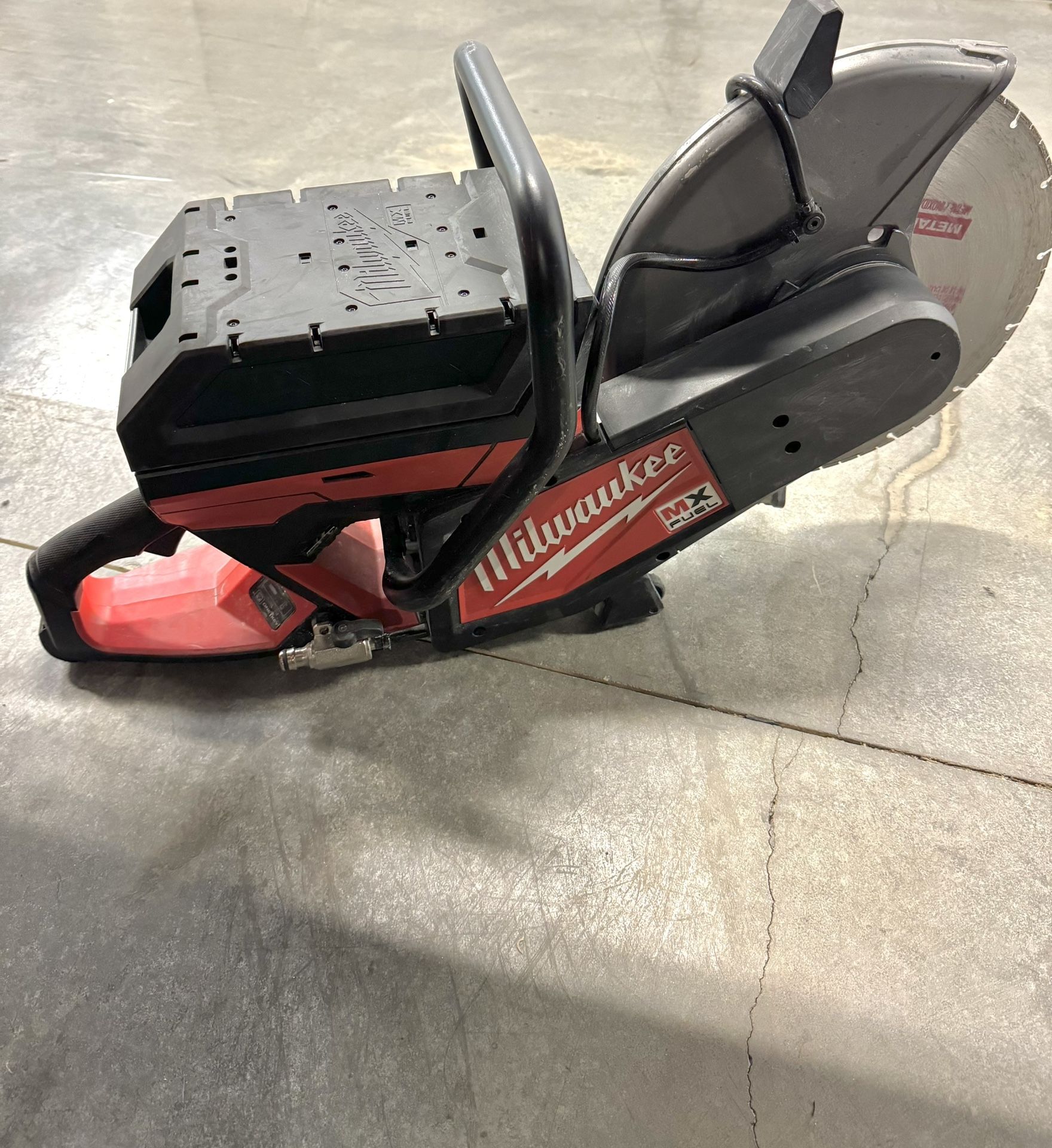 Milwaukee MX Fuel 14” Cutoff