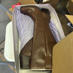 Lady Shoes/ Boots  New 