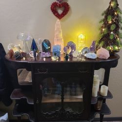 Antique QUEEN ANNE  Hutch