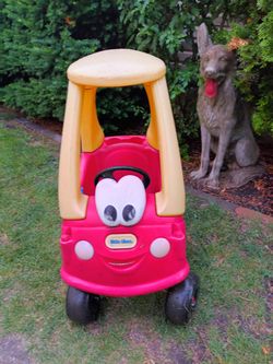 Little Tikes Cozy Coupe 