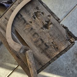 Antique Hand-Forged Farm Sickle – 19th Century(OBO)