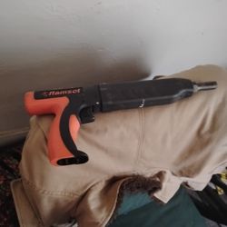 Rasmset Concrete Nail Gun$30 NOW WAS $60 Can't Beat Deal