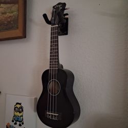 Ukele Black