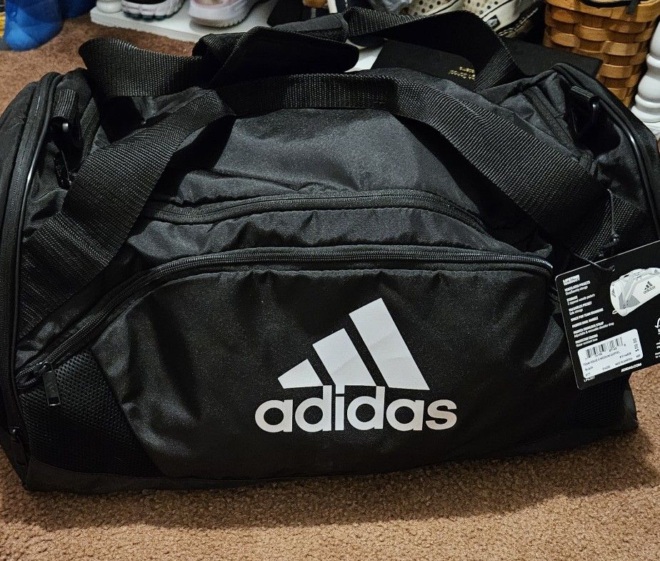 New Adidas Duffle Bag And Lays Jersey