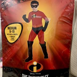 NEW *** Incredibles Dash - Size M 8-10