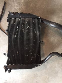 Radiator 04-06 Yamaha R1