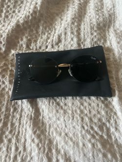 Quay Farrah women’s round sunglasses