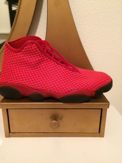 AIR JORDAN HORIZON SIZE 12