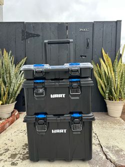 Hart took box
