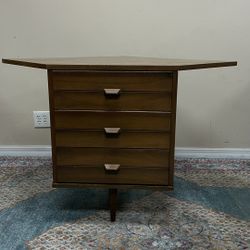 MCM Walnut Corner Chest Table, 3 drawers & sculpted handles 4 Ft W x 37D x 30H