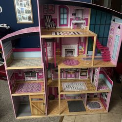 Used Doll House 