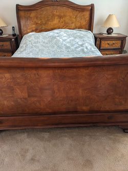 Thomasville Bed Set