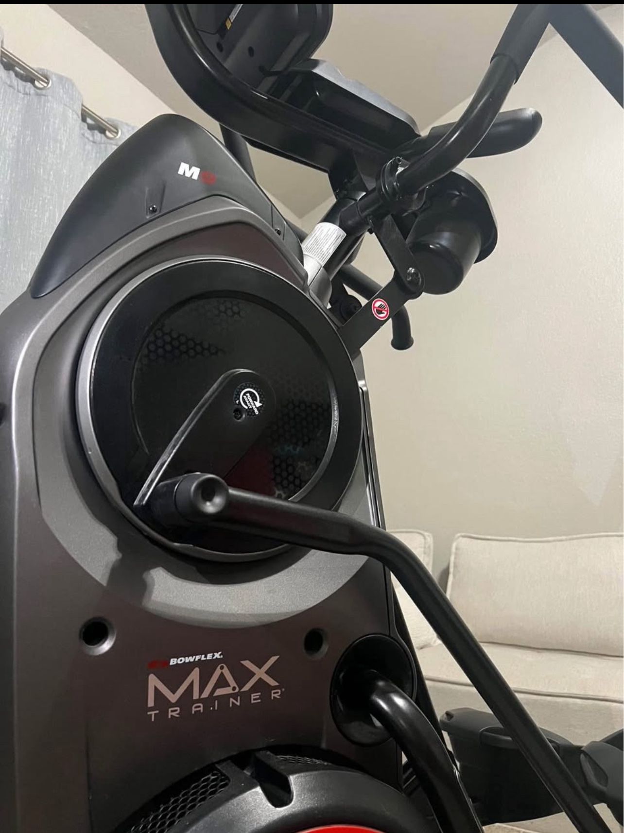 Elliptical Machine - Bowflex M9