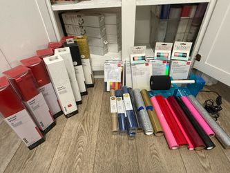 45 piece Cricut heat vinyl/Sticker
