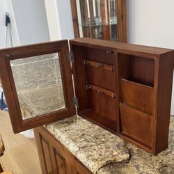 Mounted Key And Mail Holder