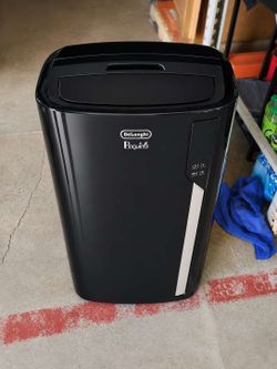Portable AC Delonghi Pinguino 12000 btu 4 in 1 function