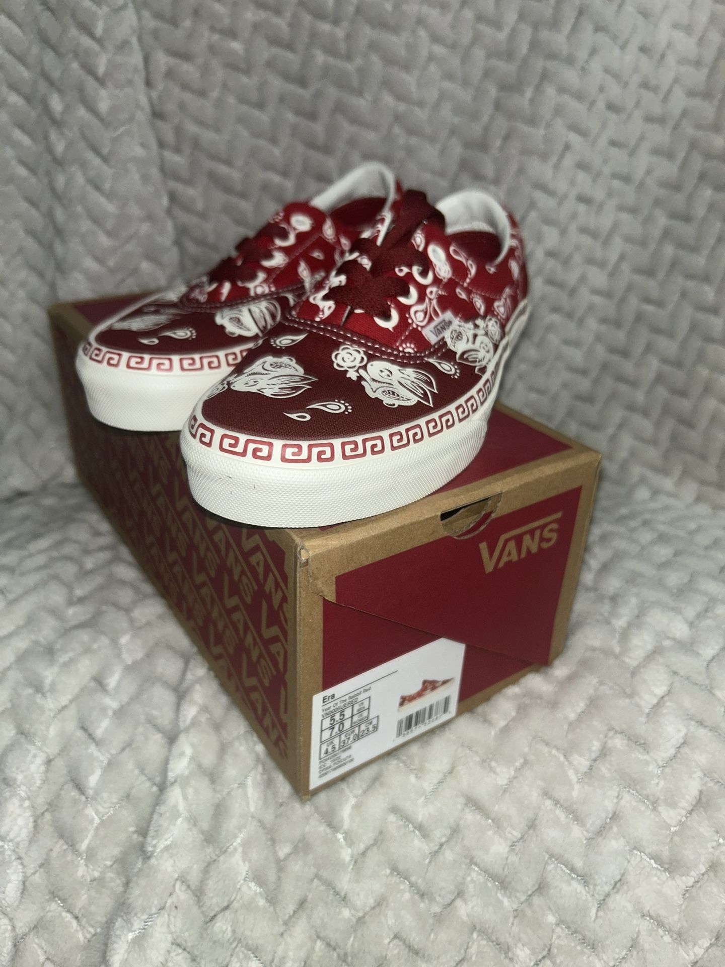 Vans Years Of The Rabbit