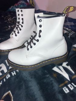 Dr. Martens 1460 leather boots