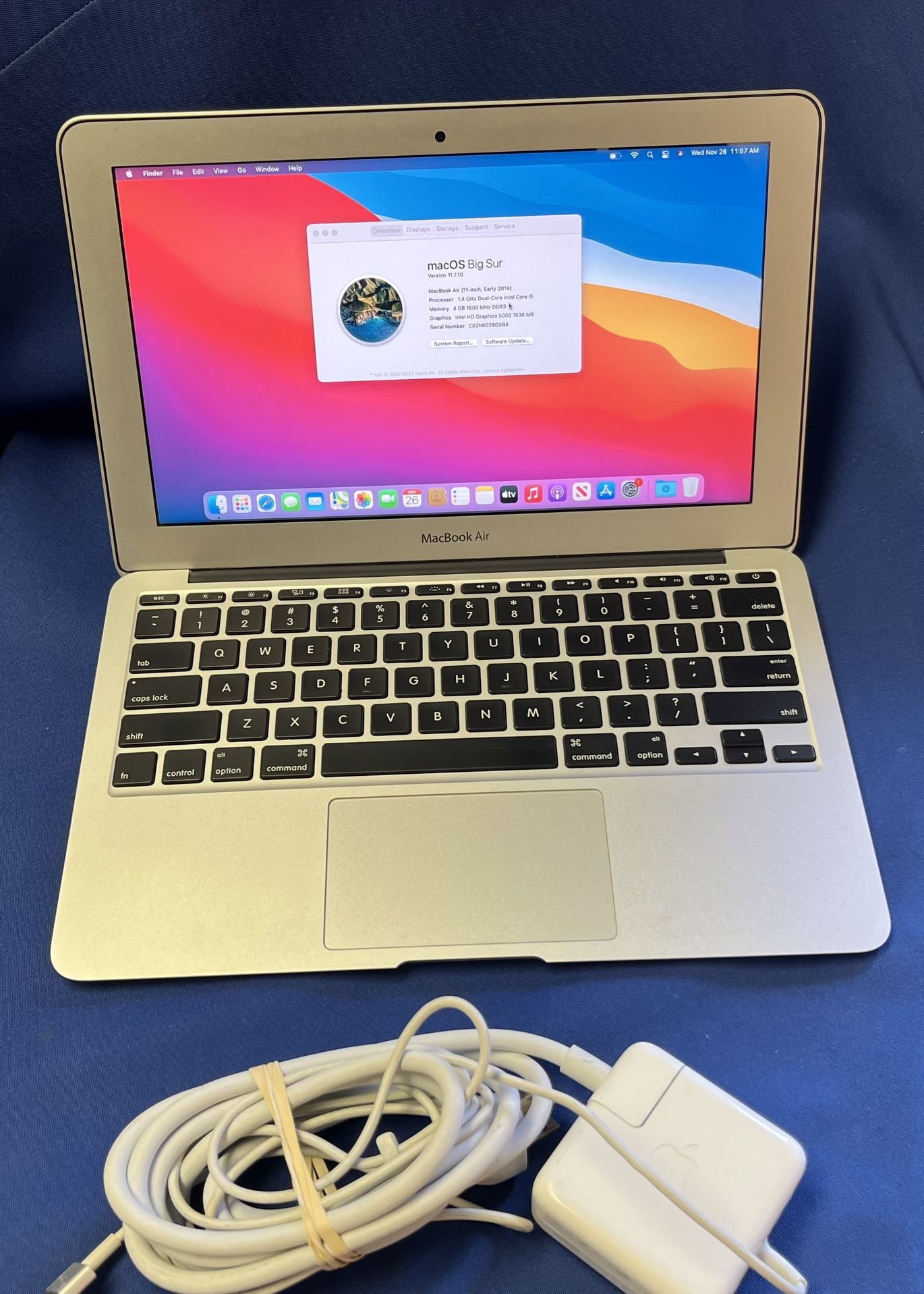 2014” MacBook Air 💻  11” Screen - 250gb Ssd - Mac OS Big Sur