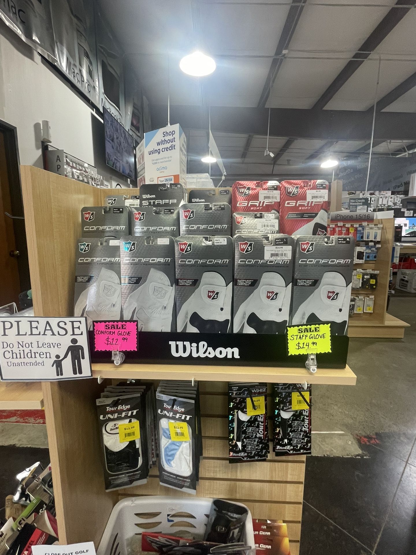 Wilson Golf gloves *Prices Vary*