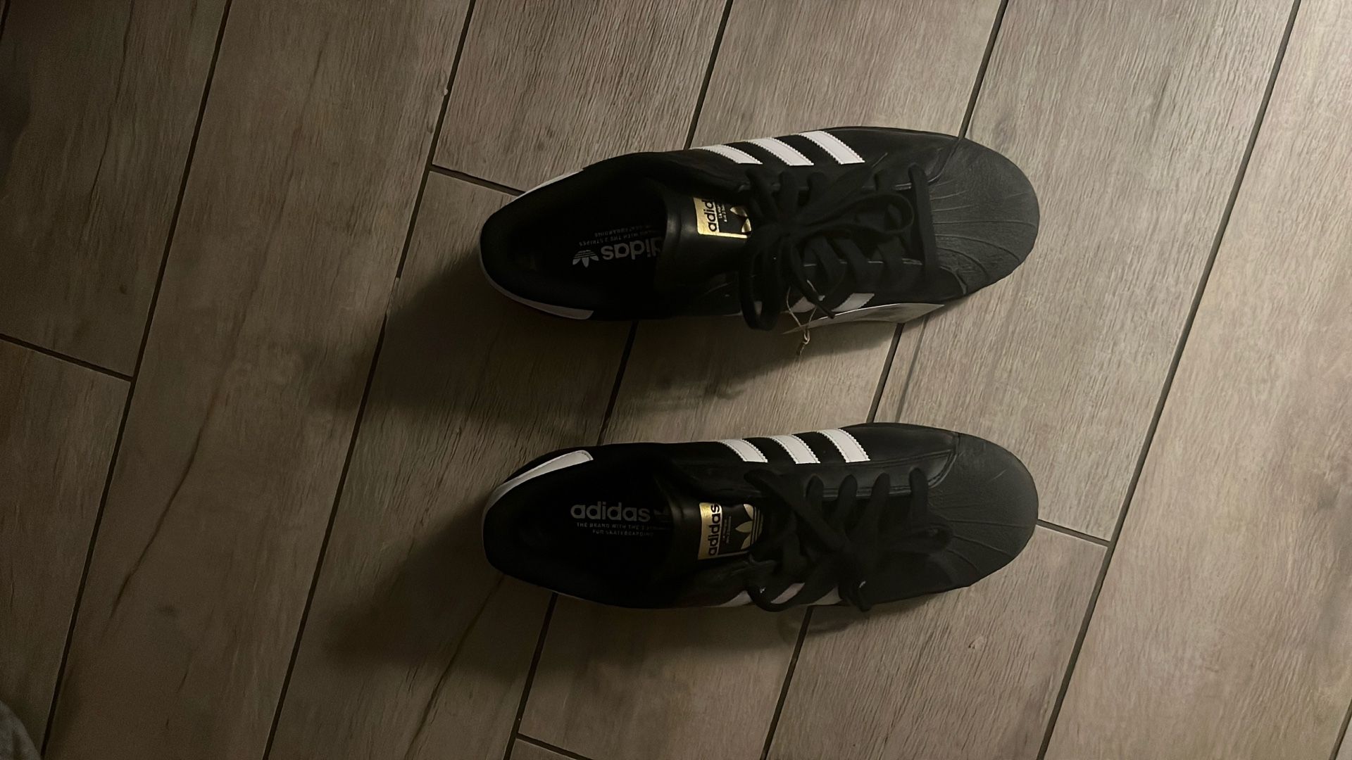 Mens adidas superstars