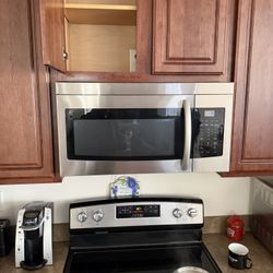 Microwave For Sale Bring Your Offer 