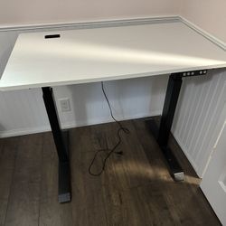 Powered Rising Computer Desk