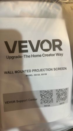 Wall mounted projection screen