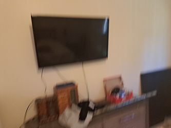 45 Inch Insignia TV