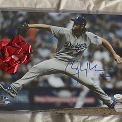 Clayton Kershaw Signed Photograph 