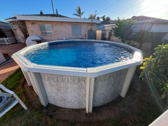 Doughboy Metal Frame Pool 16x52