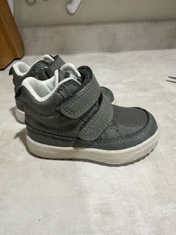 New Size 4M OSH Josh Toddler Boots
