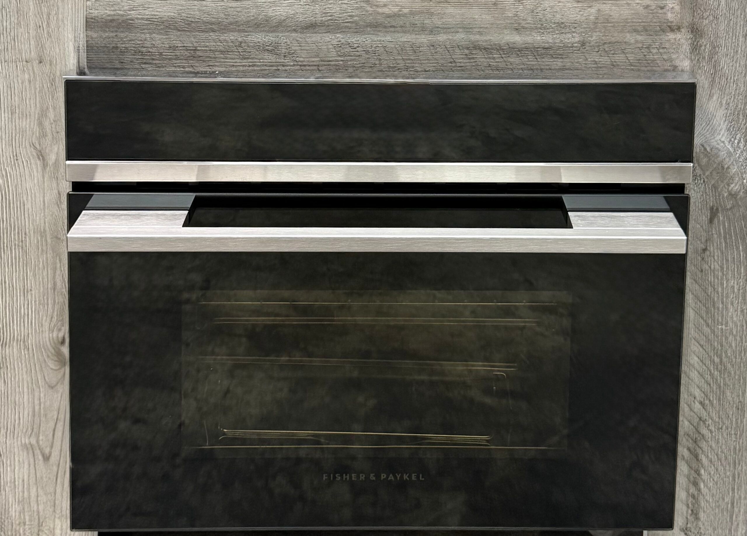 FISHER & PAYKEL Oven OS24NDB1 02306 .