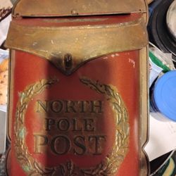 Santa's North Pole Letter Box