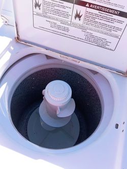 WASHER WHIRLPOOL WORKS EXCELLENT WITH 6 MONTHS WARRANTY RECEIPT TOTAL PRICE $200 DOLLAR'S